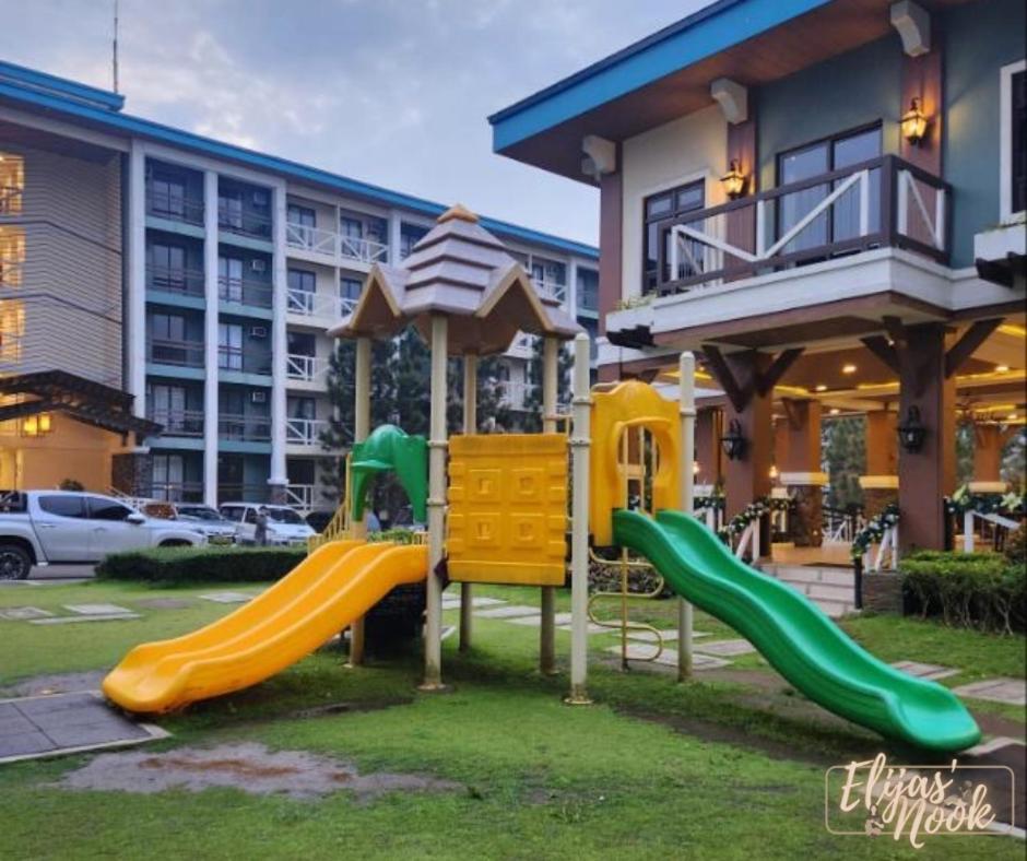 Hôtel Casa Lucas à Tagaytay City Extérieur photo